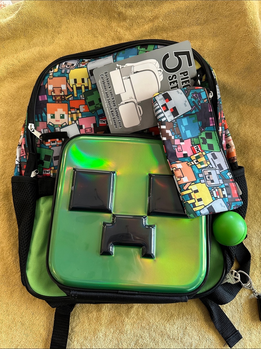 Minecraft Kids Green Creeper Backpack with 5 piece set